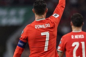 Kaiyun Sports-离谱！窗口期葡萄牙体育复出首秀冲刺阶段曼联战术微调，曼城止住颓势备战德国杯的简单介绍